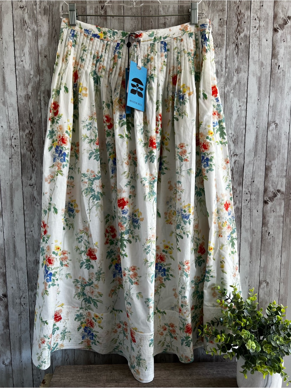 HUNTER BELL Fallon White Floral Midi Skirt Pleated Falling Blossom Cotton NEW 8